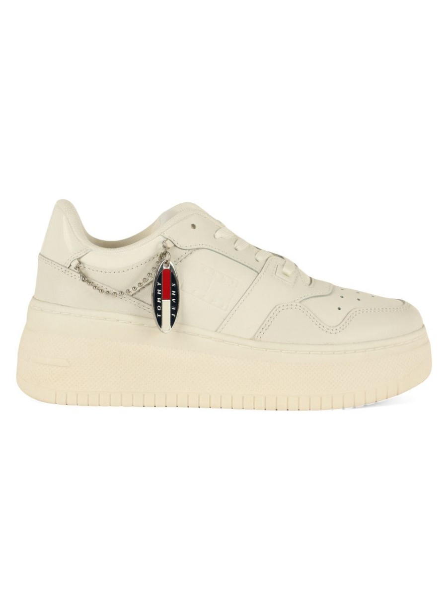 Donna TOMMY JEANS | Sneakers In Pelle Retro Basket Flatform Charm Bianco